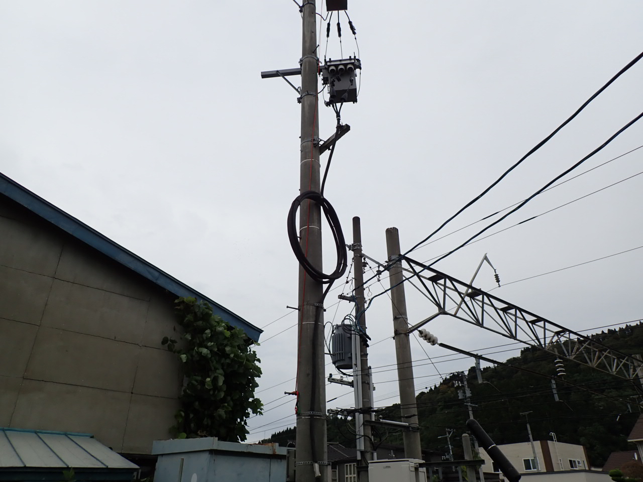 電柱の電気設備